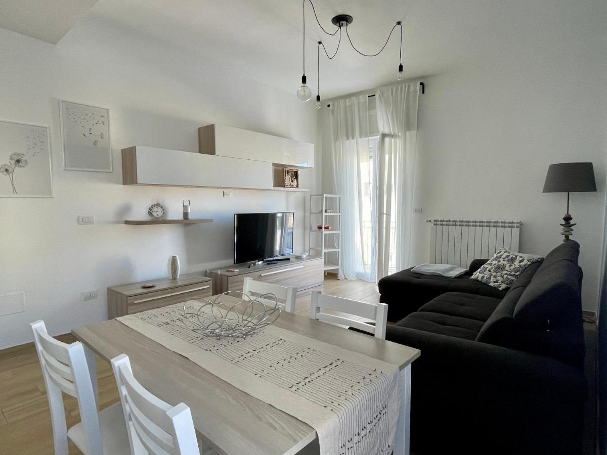 Netti Apartment Барі Екстер'єр фото